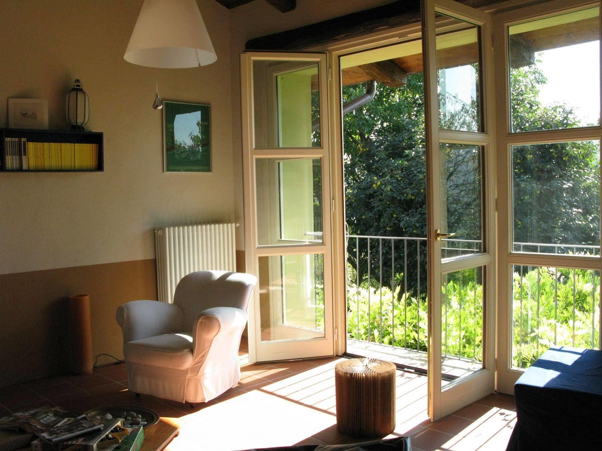 Sotto La Luna Bruna B&B Cocconato Exterior photo